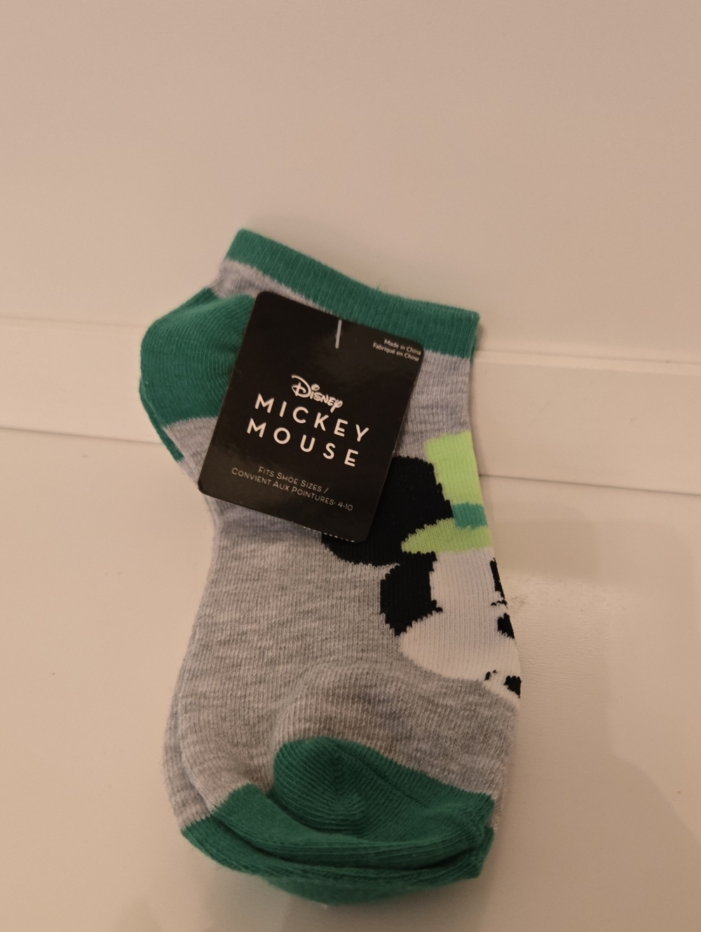 Disney Green & Gray Ankle Socks Size 4-10 Nwt